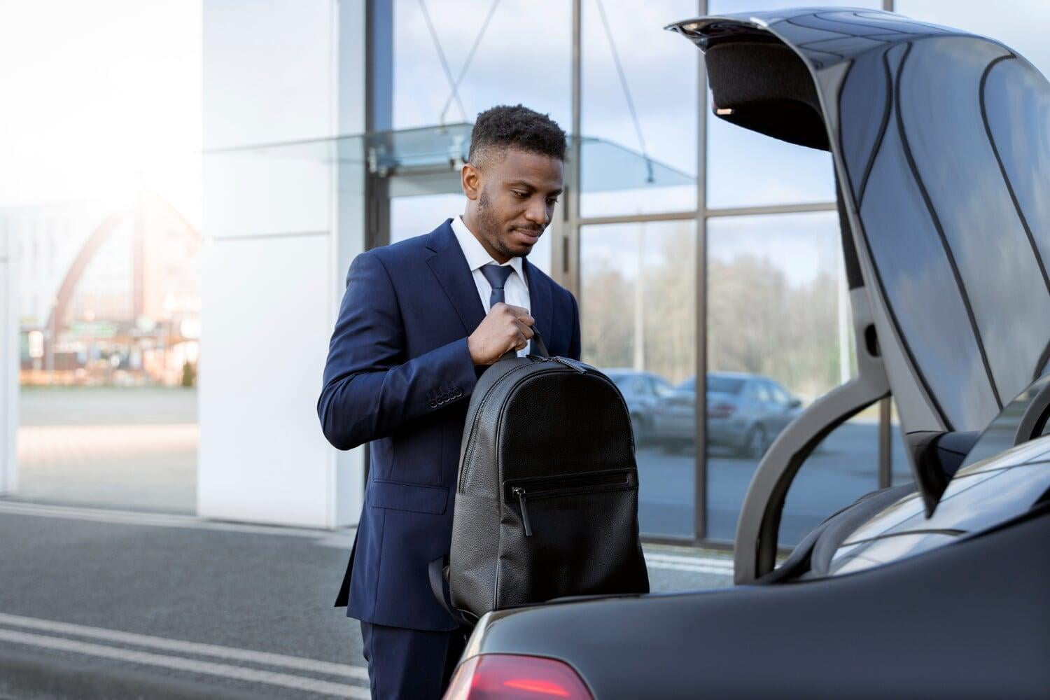 The Ultimate Guide to Hiring an Executive Airport Chauffeur